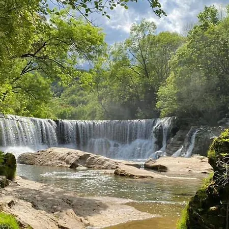 Tente Tipi Nature, Calme, Cascade Et Baignade A 10 Minutes A Pieds Saint-Laurent-le-Minier Exterior photo