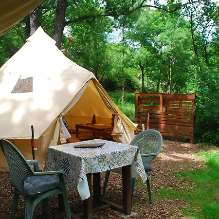 Tente Tipi Nature, Calme, Cascade Et Baignade A 10 Minutes A Pieds Hotel Saint-Laurent-le-Minier Exterior photo