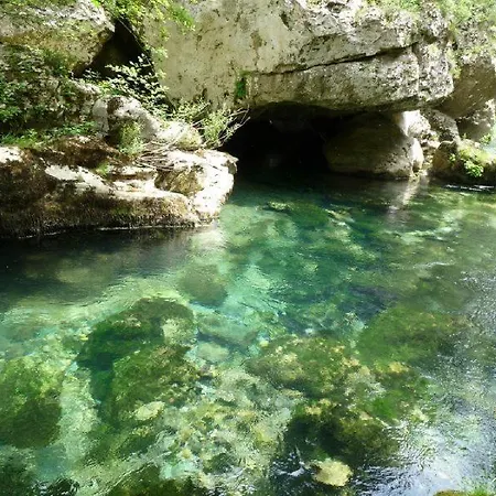 Tente Tipi Nature, Calme, Cascade Et Baignade A 10 Minutes A Pieds Saint-Laurent-le-Minier Exterior photo
