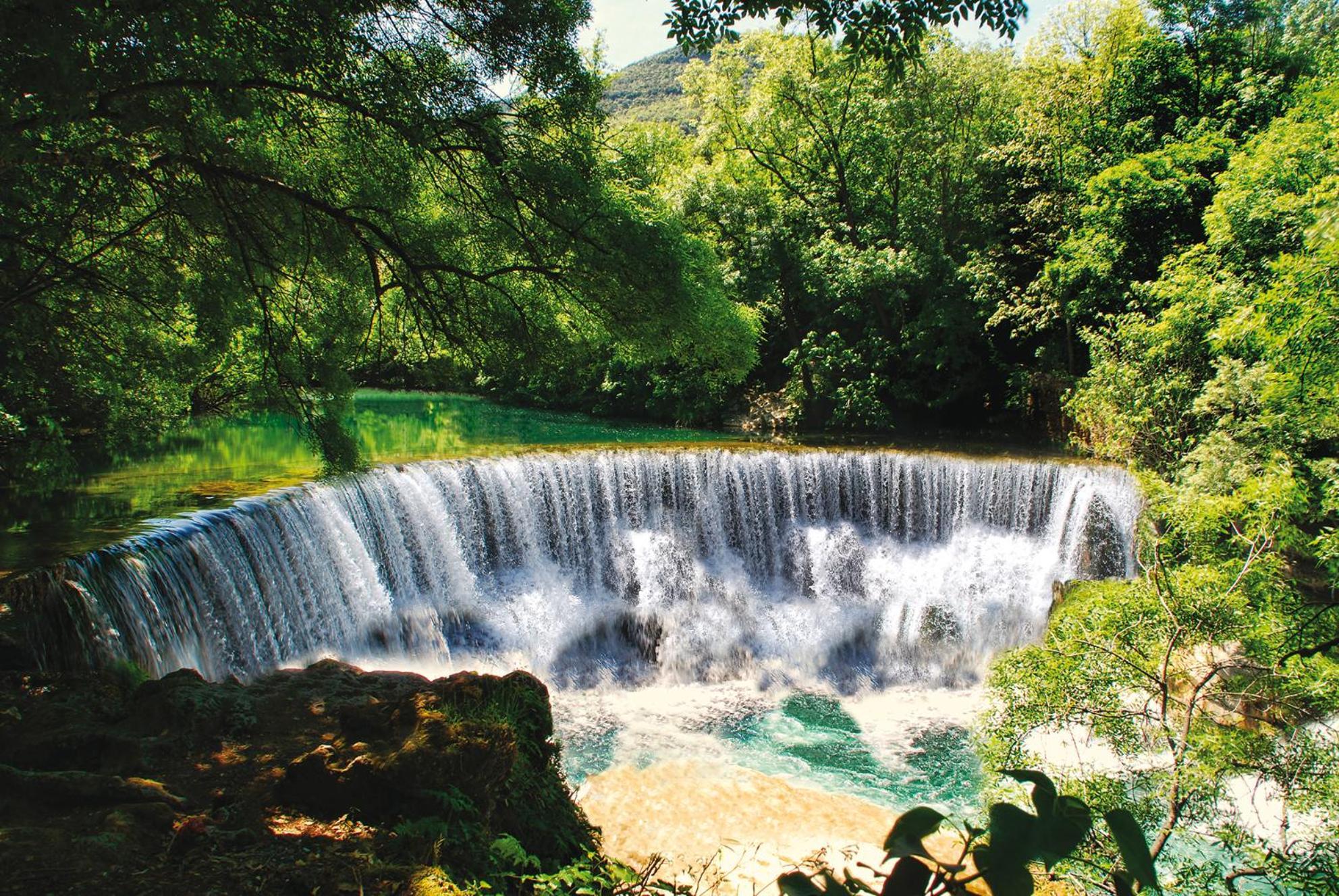 Tente de luxe Tente Tipi Nature, Calme, Cascade Et Baignade A 10 Minutes A Pieds Saint-Laurent-le-Minier