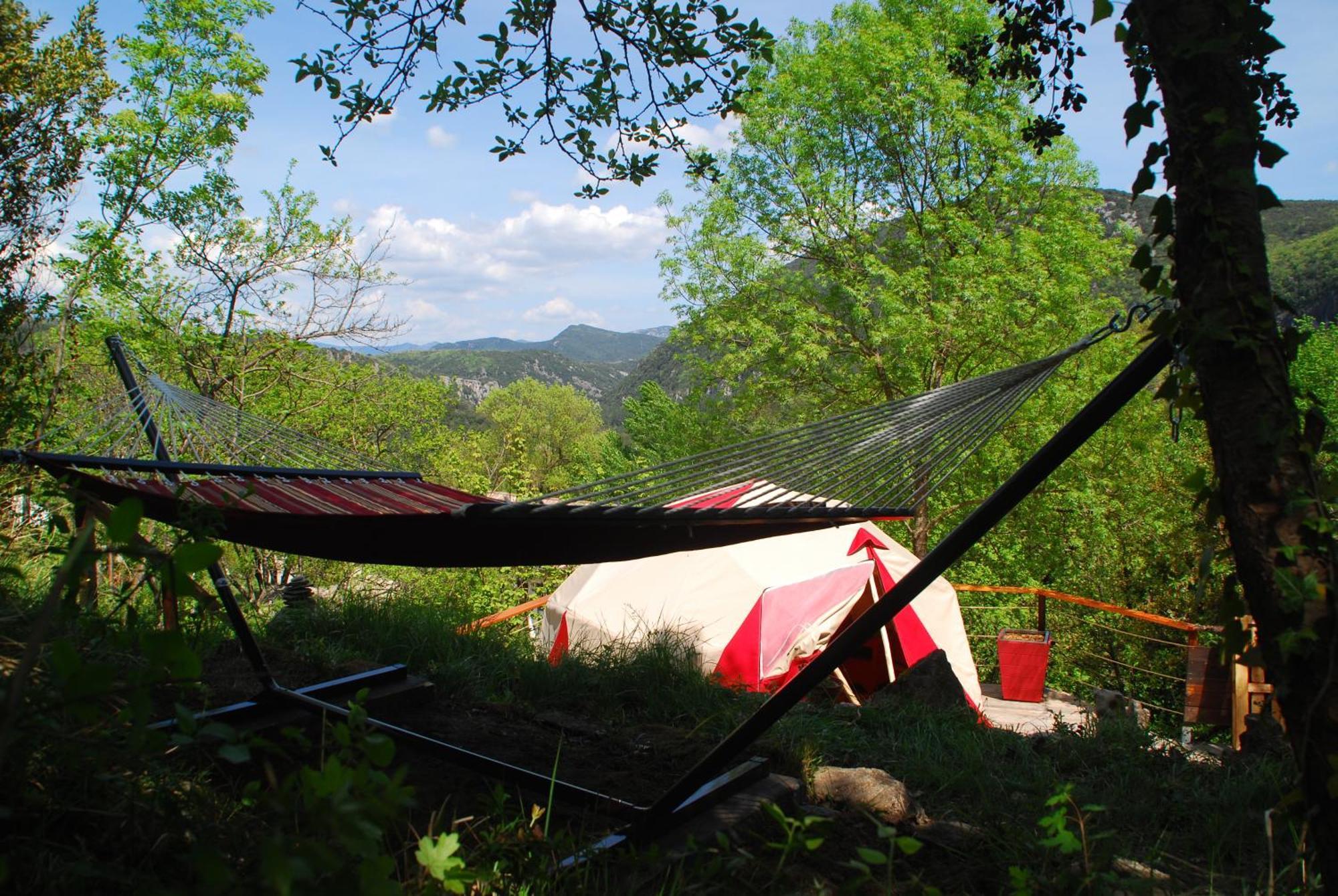Tente Tipi Nature, Calme, Cascade Et Baignade A 10 Minutes A Pieds