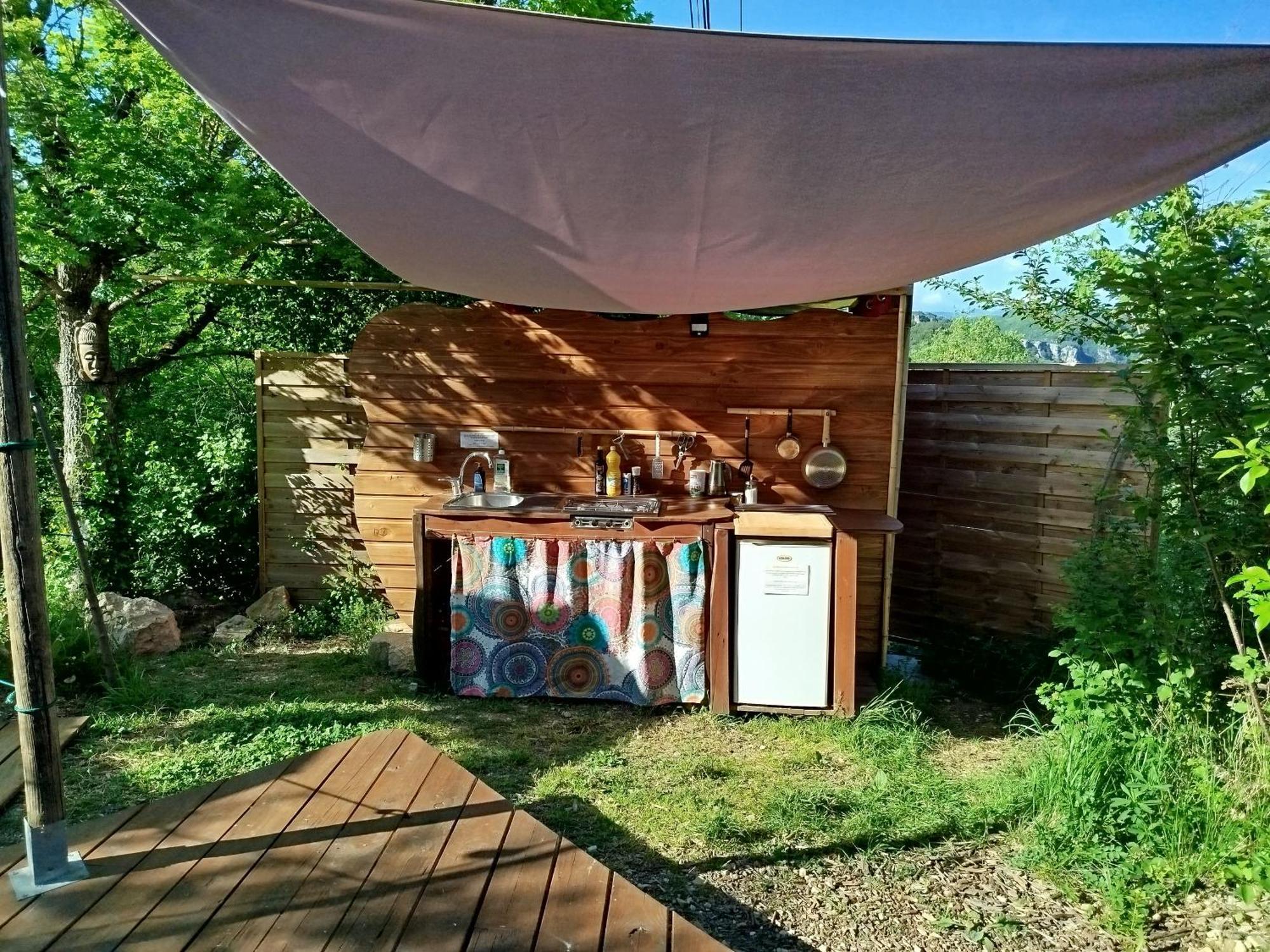 Tente Tipi Nature, Calme, Cascade Et Baignade A 10 Minutes A Pieds Luxuszelt Saint-Laurent-le-Minier